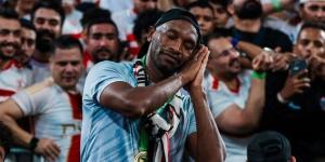 أحمد
      بلال:
      الزمالك
      لا
      يحتاج
      شيكابالا
      في
      الموسم
      المقبل - شبكة جدة الإخبارية