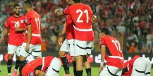 منتخب
      مصر
      يحتفل
      بالتأهل
      لكأس
      العالم
      بالفوز
      على
      غينيا
      بيساو
      «فيديو» - شبكة جدة الإخبارية