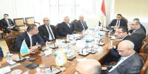 «الأكبر
      في
      الشرق
      الأوسط»..
      وزير
      الإسكان
      يتابع
      ملف
      تشغيل
      مشروع
      حدائق
      تلال
      الفسطاط - شبكة جدة الإخبارية