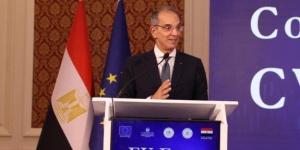 وزير
      الاتصالات:
      تعاون
      مع
      «الري»
      لتوظيف
      الذكاء
      الاصطناعي
      لإدارة
      الموارد
      المائية
      و
      استخدام
      المياه
      الجوفية - شبكة جدة الإخبارية
