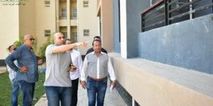 جولة
      ميدانية
      لمتابعة
      الأعمال
      بمشروع
      «سكن
      لكل
      المصريين»
      بمدينة
      العلمين
      الجديدة - شبكة جدة الإخبارية