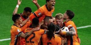 هولندا
      تكتسح
      فنلندا
      برباعية
      في
      تصفيات
      كأس
      العالم
      2026 - شبكة جدة الإخبارية