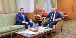 وزير
      التعليم
      يبحث
      مع
      رئيس
      جهاز
      مستقبل
      مصر
      آليات
      تنفيذ
      أوجه
      التعاون
      المشترك - شبكة جدة الإخبارية