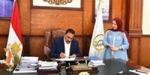 محافظ
      مطروح
      يؤكد
      حرص
      المحافظة
      على
      دعم
      منظومة
      التعليم
      الفنى
      وتطويرها - شبكة جدة الإخبارية