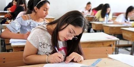 ما
      هو
      موعد
      امتحانات
      الترم
      الأول
      2025
      -
      2026
      لـ
      صفوف
      النقل؟..
      الجدول
      الرسمي - شبكة جدة الإخبارية