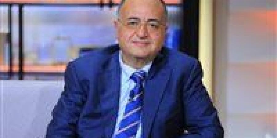 لجنة
      التراخيص
      باتحاد
      الصناعات:
      شراكة
      الدولة
      مع
      القطاع
      الخاص
      تُحدث
      تحولاً
      ملموسًا
      في
      الصناعة - شبكة جدة الإخبارية