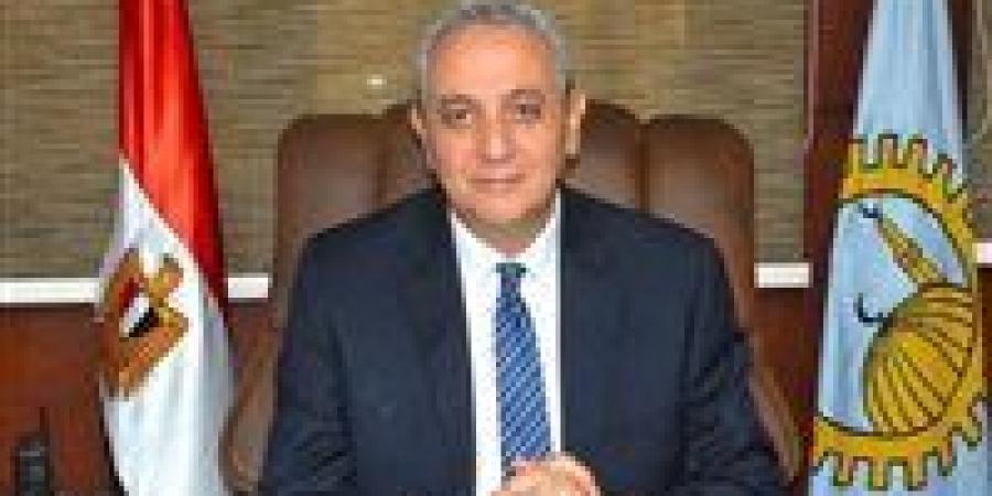 محافظ
      الغربية
      يؤكد
      أهمية
      الالتزام
      بأعلى
      معايير
      الجودة
      في
      تنفيذ
      كافة
      الأعمال - شبكة جدة الإخبارية