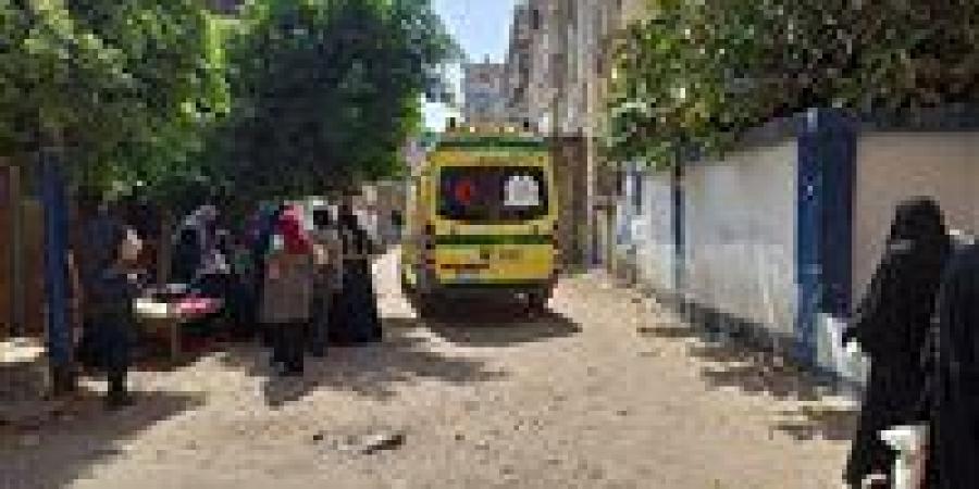 بسبب
      حرارة
      الجو..
      إصابة
      طالبة
      خلال
      أداء
      امتحان
      اللغة
      الإنجليزية
      بإغماء
      داخل
      لجنة
      بالمحلة - شبكة جدة الإخبارية