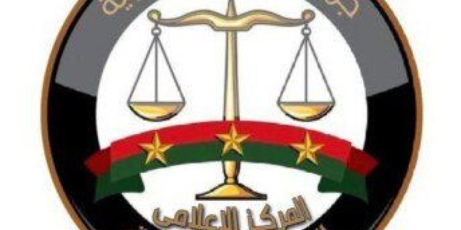 عاجل..
      إحالة
      سائق
      ومالك
      السيارة
      المتسببة
      في
      حادث
      الطريق
      الإقليمي
      للمحاكمة
      العاجلة - شبكة جدة الإخبارية