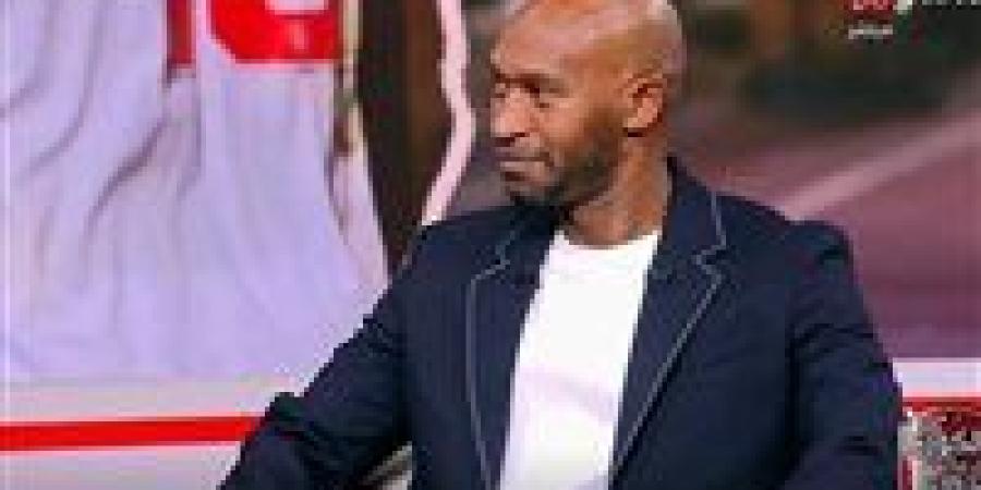 محمود
      عبد
      الرازق
      شيكابالا:
      رفضت
      الانتقال
      للأهلي
      بسبب
      حب
      عائلتي
      للزمالك..
      وشاركت
      في
      مباراة
      اعتزال
      أيمن
      منصور
      بعمر
      9
      سنوات - شبكة جدة الإخبارية