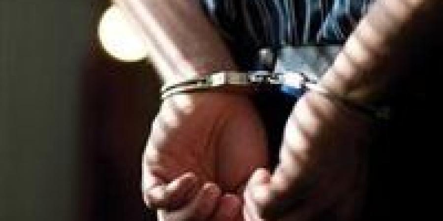 بسبب
      وجود
      كاميرات
      ..
      ضبط
      المسئولين
      عن
      جيم
      شهير
      بالمحلة - شبكة جدة الإخبارية
