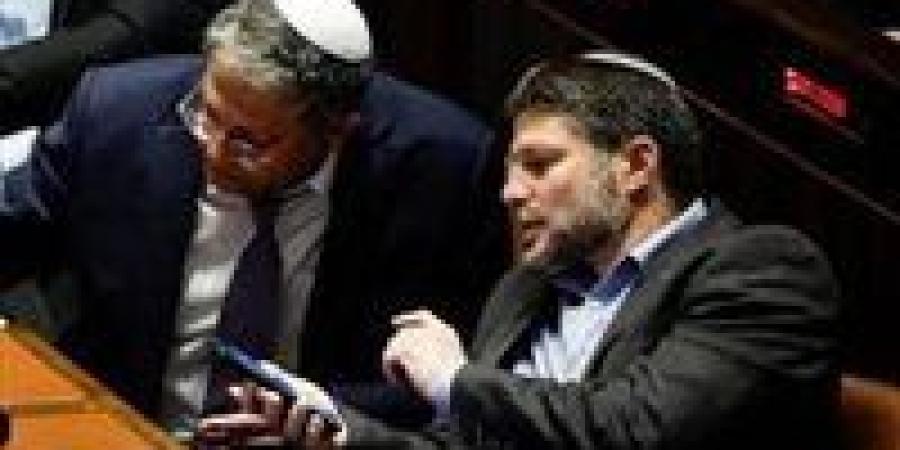 إعلام
      إسرائيلي:
      بن
      جفير
      وسموتريتش
      يتهمان
      الجيش
      بعصيان
      الأوامر - شبكة جدة الإخبارية