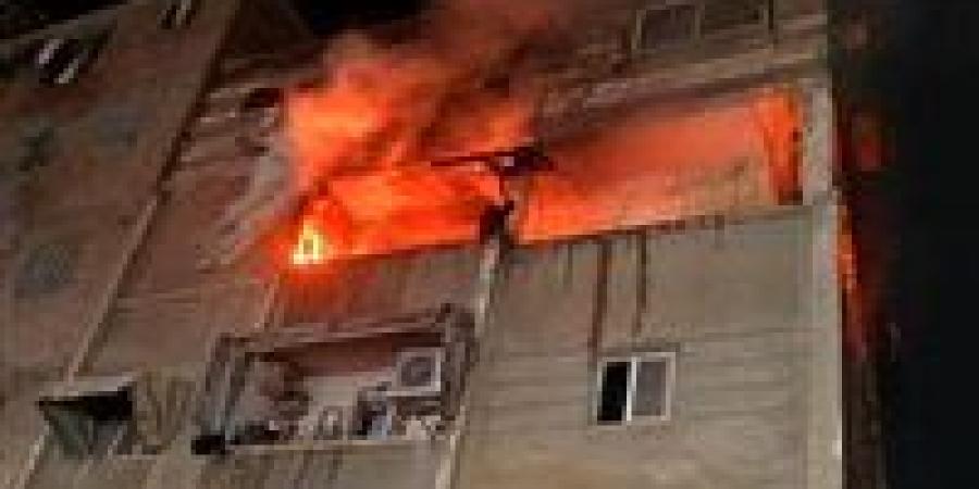 اندلاع
      حريق
      داخل
      شقة
      في
      البساتين
      والحماية
      المدنية
      تحاول
      السيطرة
      على
      النيران - شبكة جدة الإخبارية