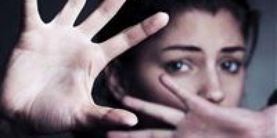 من
      بتر
      الأصابع
      إلى
      اقتلاع
      العيون..
      رجال
      يقدمون
      زوجاتهم
      قربانا
      للحصول
      على
      الكنز - شبكة جدة الإخبارية