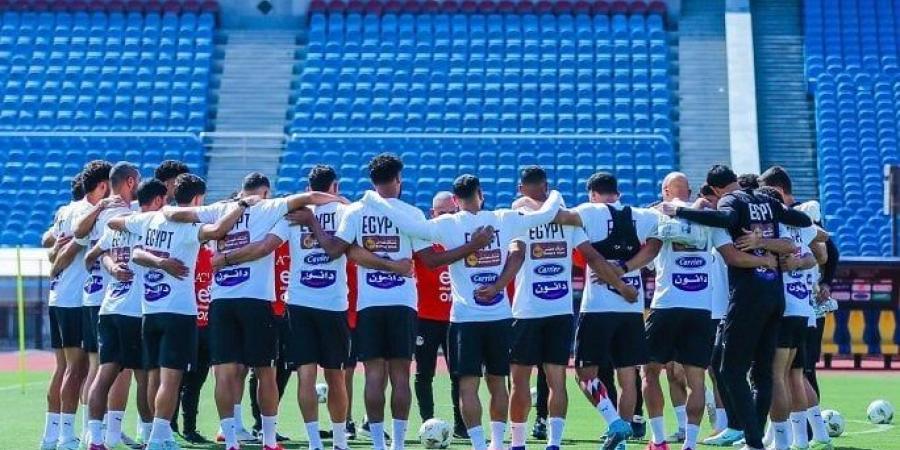 كواليس
      مران
      منتخب
      مصر
      الأخير
      قبل
      مواجهة
      غينيا
      بيساو
      في
      تصفيات
      المونديال - شبكة جدة الإخبارية