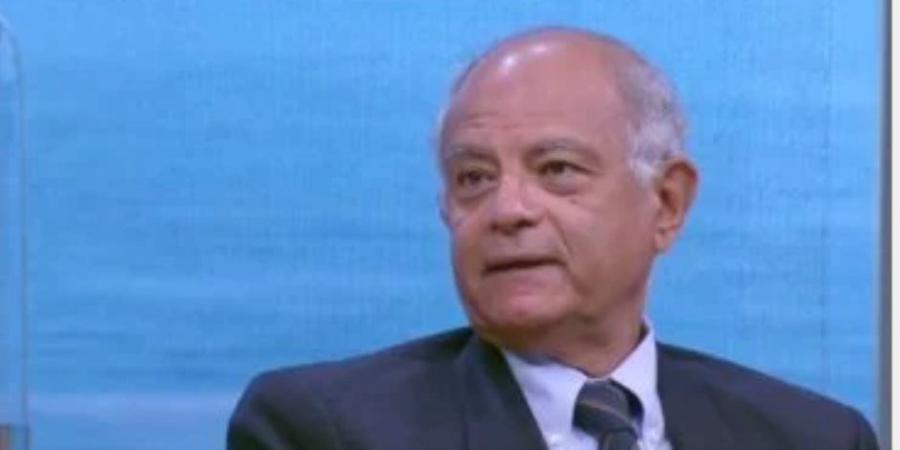سفير حسين هريدى: أمريكا تقف فى صف واحد مع إسرائيل وتتفق مع أهدافها - شبكة جدة الإخبارية