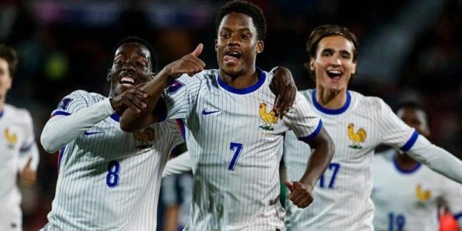 بوابري
      يسقط
      النرويج
      ويقود
      فرنسا
      لملاقاة
      المغرب
      في
      المربع
      الذهبي
      لمونديال
      الشباب - شبكة جدة الإخبارية