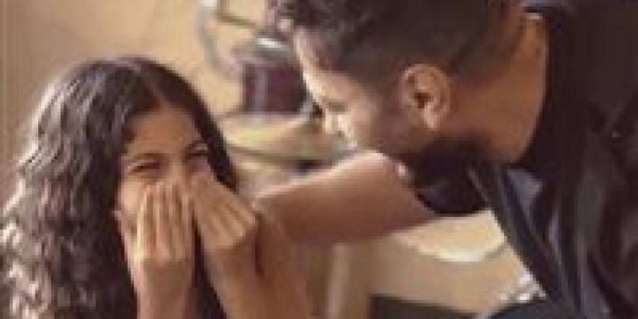 بقينا
      صحاب..
      تامر
      حسني
      يفاجئ
      طفلة
      في
      مطعمه
      آدمز|
      صور - شبكة جدة الإخبارية