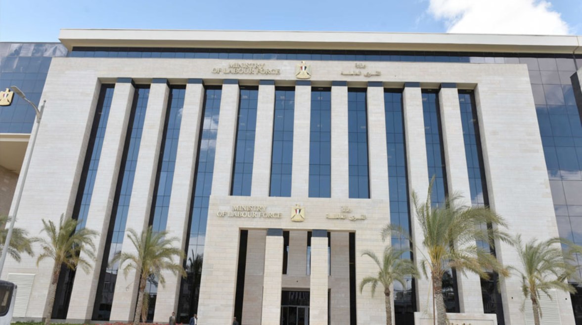1810 وظيفة للشباب في 35 شركة خاصة.. تعرف على التفاصيل
