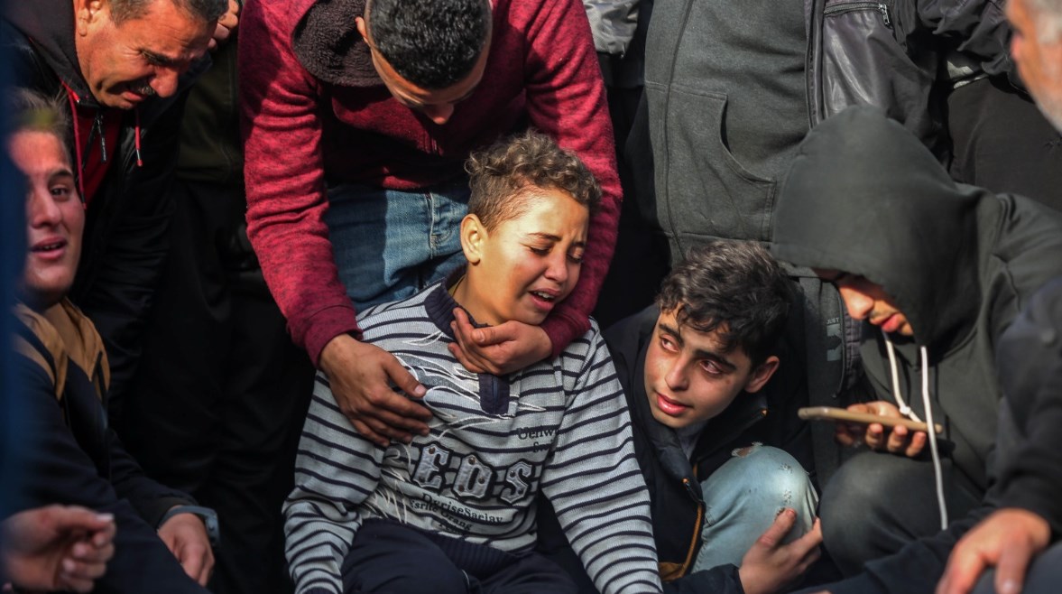 60 شهيدًا في قصف إسرائيلي على مناطق بقطاع غزة