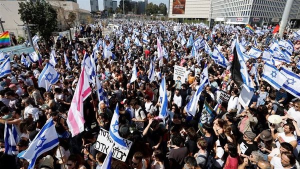 آلاف الإسرائيليين يحتشدون في تل أبيب للمطالبة بوقف الحرب وإتمام صفقة تبادل