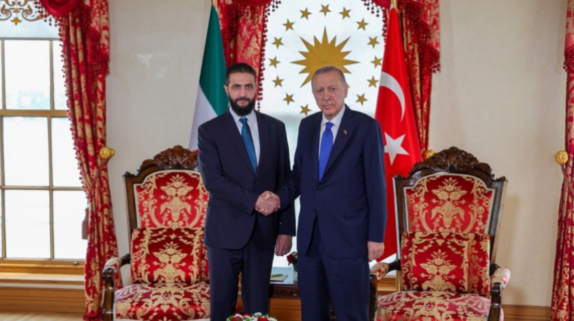 أردوغان يؤكد في اتصال مع الشرع التزام تركيا بـ”حماية سيادة سوريا”