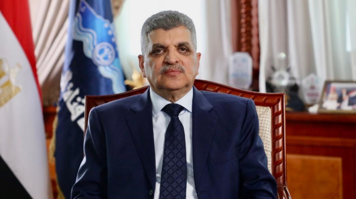 أسامة ربيع يؤكد استعداد هيئة قناة السويس لتطوير ميناء أبيدجان