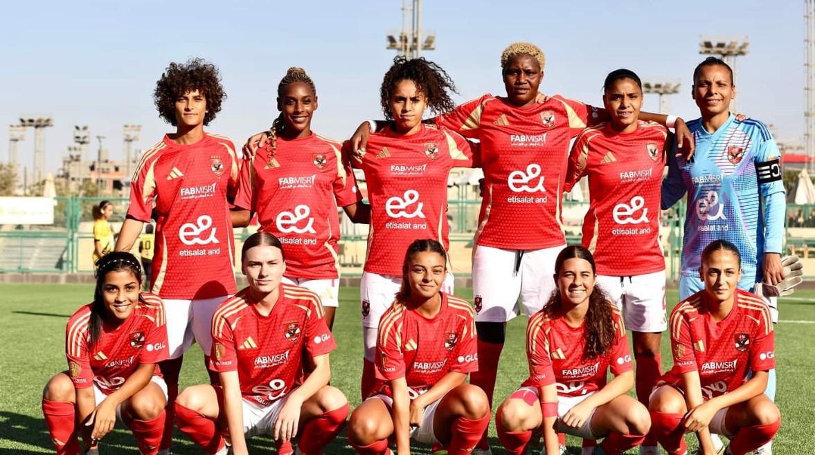 الأهلي يبدأ مشواره في دوري الكرة النسائية بمواجهة الطيران