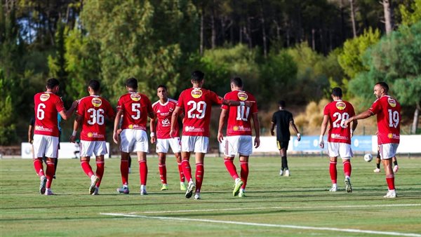 الأهلي يواصل استعداداته لمواجهة البنزرتي التونسي وديا