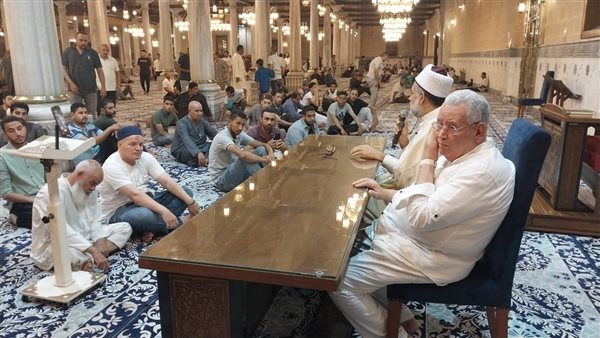 الأوقاف تعقد (675) مجلسًا فقهيًّا بعنوان: “تعريف الصلاة، وفضلها، وشروط وجوبها، وأركانها”