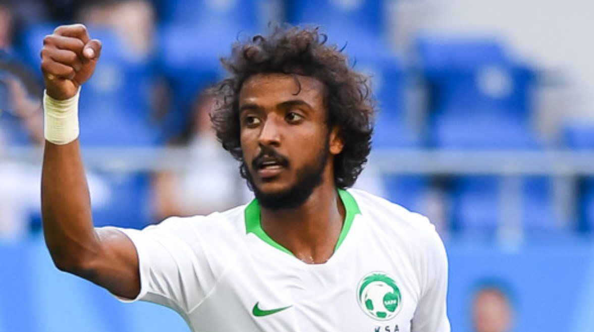البيت القديم ينادي.. الشهراني يعود إلى القادسية بعد رحلة مجد مع الهلال
