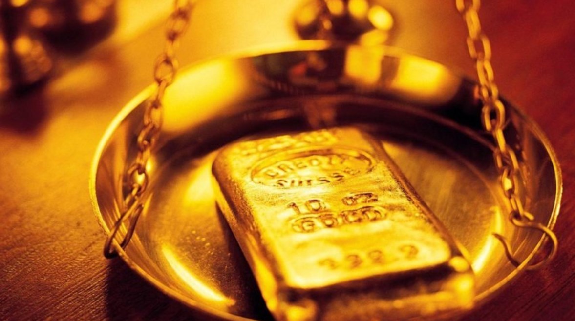 الذهب يصعد لليوم الثالث.. السر في رسوم ترامب