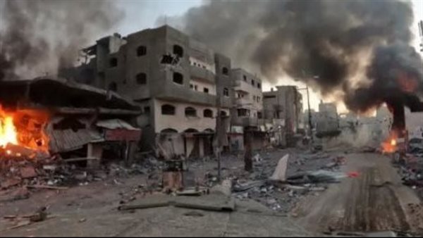 “القاهرة الإخبارية”: قصف كنيسة العائلة المقدسة يفتح جراح استهداف دور العبادة والنازحين بغزة