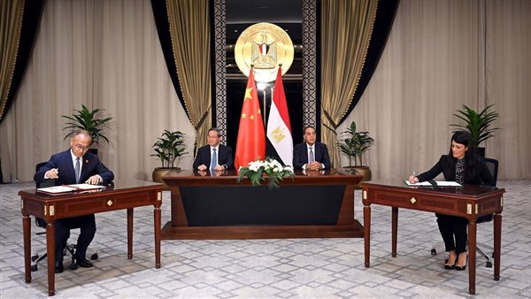 “المشاط”: الصناعة والاقتصاد الرقمي والتعليم أولويات استراتيجية التعاون بين مصر والصين