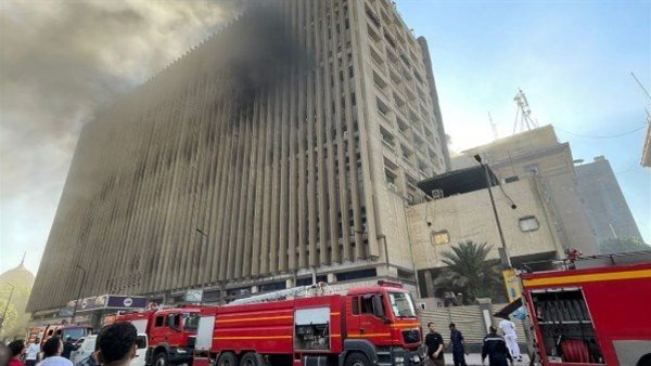المصرية للاتصالات: فصل التيار خلال الحريق سبب تأثر الخدمة.. وتعويض المتضررين