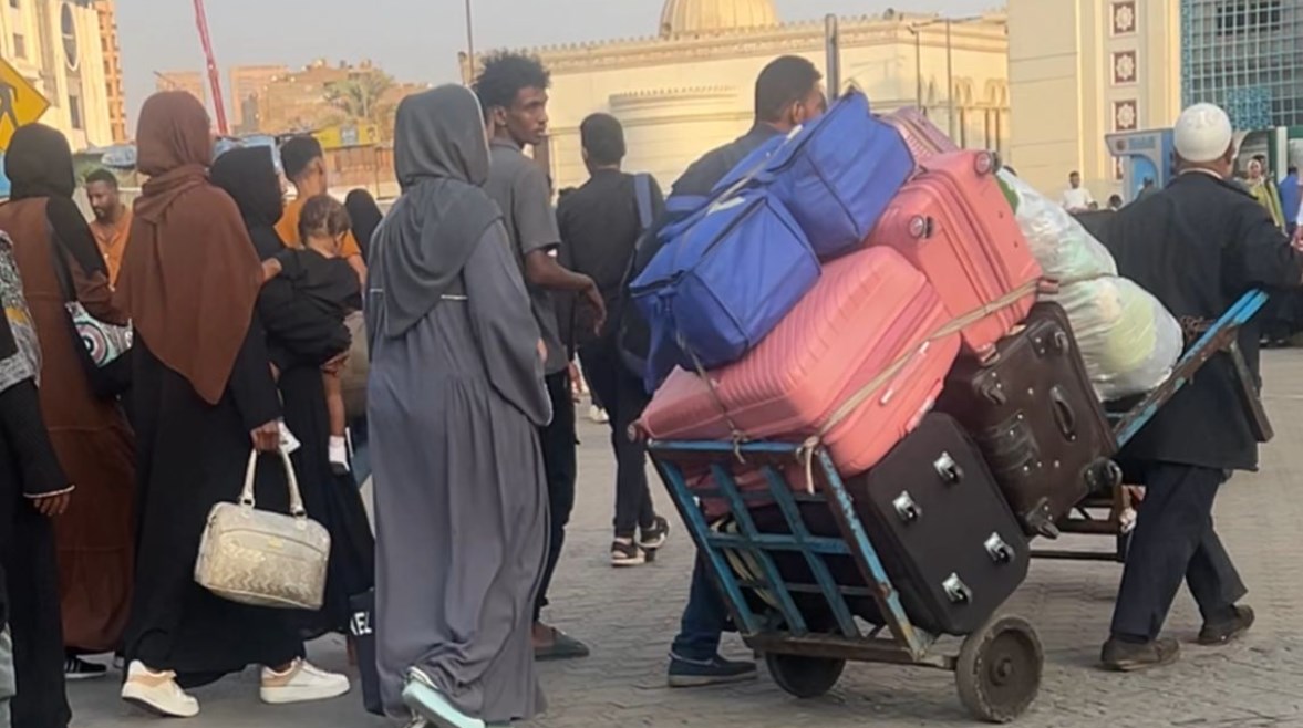 الونس وذكريات القعدة الحلوة.. شهادات مؤثرة لسودانيين عن مصر