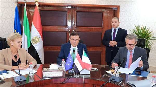 بالشراكة مع الاتحاد الأوروبي.. وزير الزراعة يفتتح فعاليات الإجتماع الأول للجنة التنمية الريفية المتكاملة