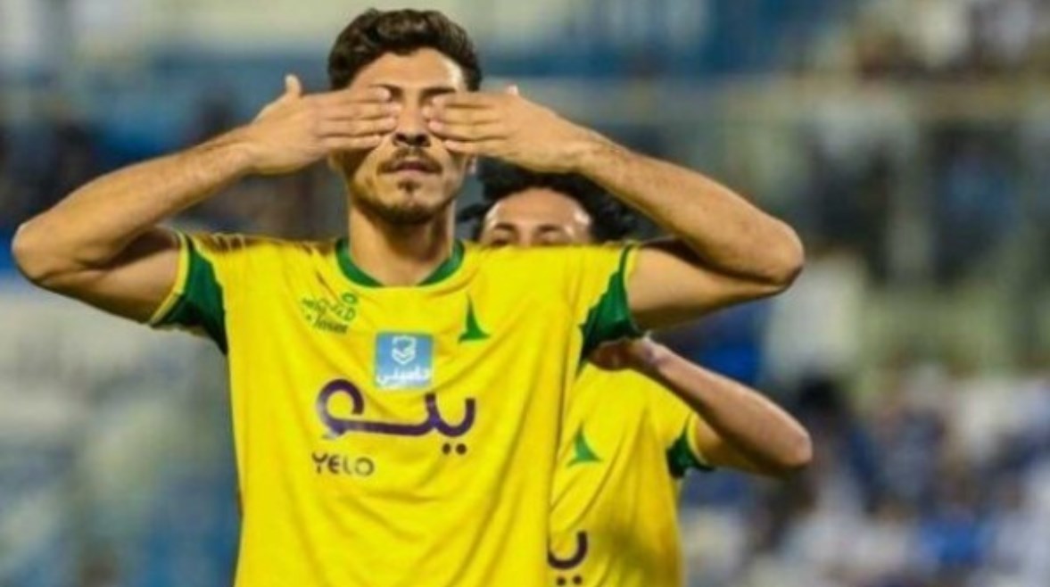 بديل شريف.. الخليج السعودي يعلن ضم مهاجم جديد