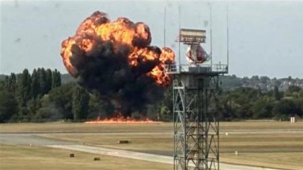 تحطم طائرة في مطار “لندن ساوثند” يسفر عن مصرع 4 أشخاص.. وإغلاق المطار بالكامل