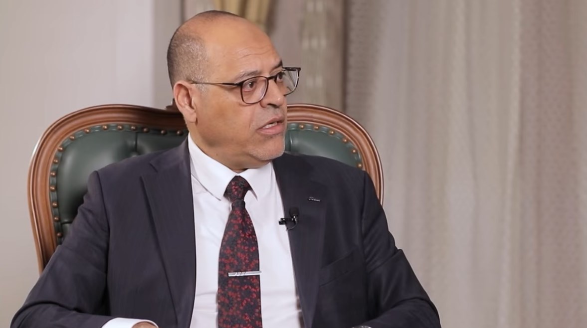 جبران: قانون العمل الجديد يكفل المساواة في الأجر بين الرجل والمرأة