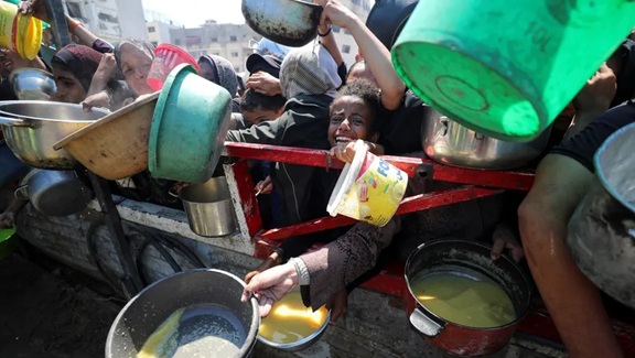 حرب غزة.. 100 منظمة دولية تطالب بالتحرك الفوري لإنهاء الحصار