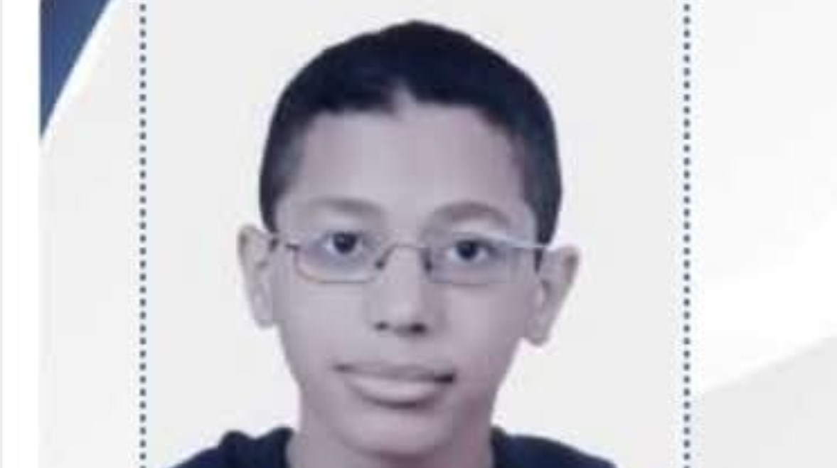 حسين أحمد الثاني على الثانوية العامة علمي رياضة: أهدي نجاحي لوالدي