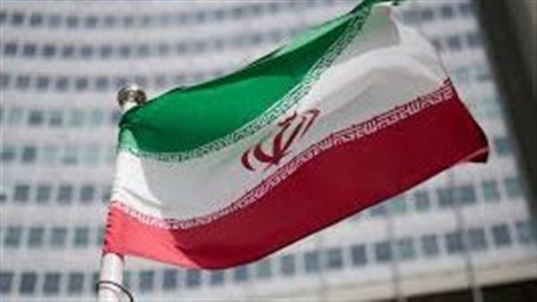خبير دراسات إيرانية: طهران تسعى لفتح مسار دبلوماسي مع أوروبا لتجنب العقوبات الجديدة