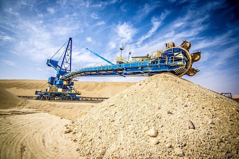 ديون المقاولات العمومية تتفاقم ومداخيلها تتقلص في 2023