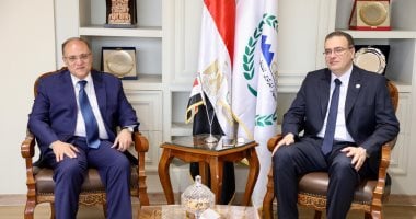 رئيس التنظيم والإدارة ورئيس هيئة الدواء المصرية يبحثان تعزيز التعاون المشترك