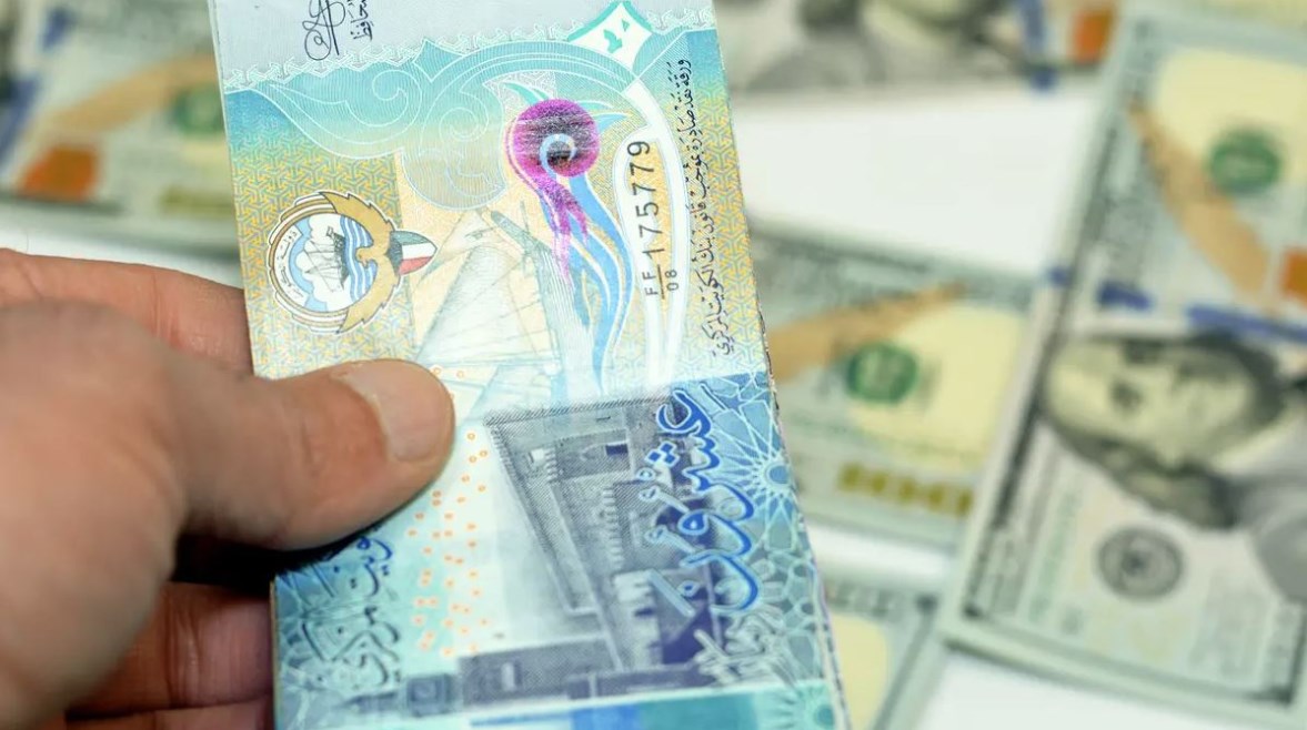 سعر صرف الدينار الكويتي أمام الجنيه اليوم الثلاثاء 8 يوليو 2025