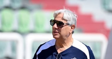 عبد الناصر محمد: لاعبو الزمالك رجال أوفياء ومخلصون جدا لناديهم