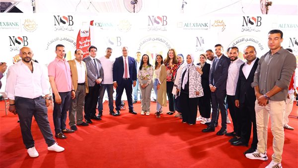 في جولة دعم للتراث المصري.. وزيرة التضامن تتفقد معرض “ديارنا” بالساحل الشمالي
