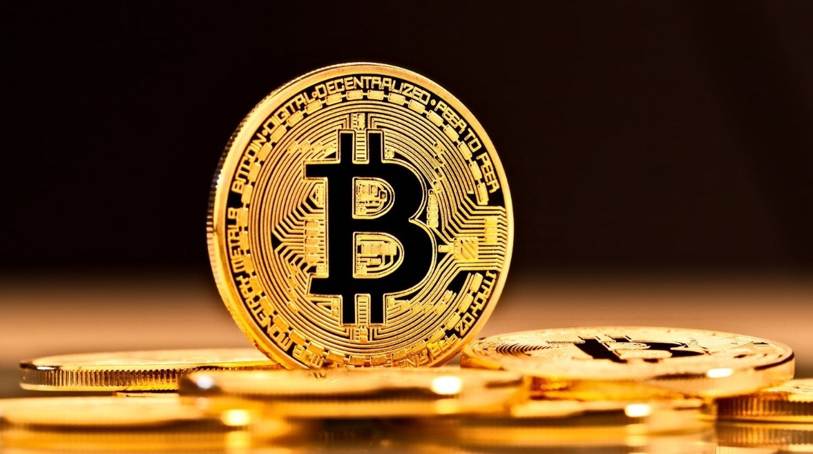 قفزة تاريخية.. “بيتكوين” تتجاوز الـ 116 ألف دولار