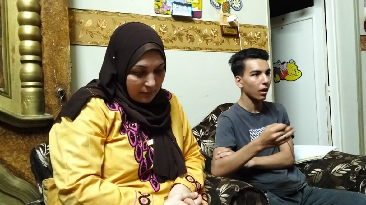 “كنت من الأوائل ومش مصدق النتيجة”.. صدمة طالب ثانوية بالفيوم بعد حصوله على 62%